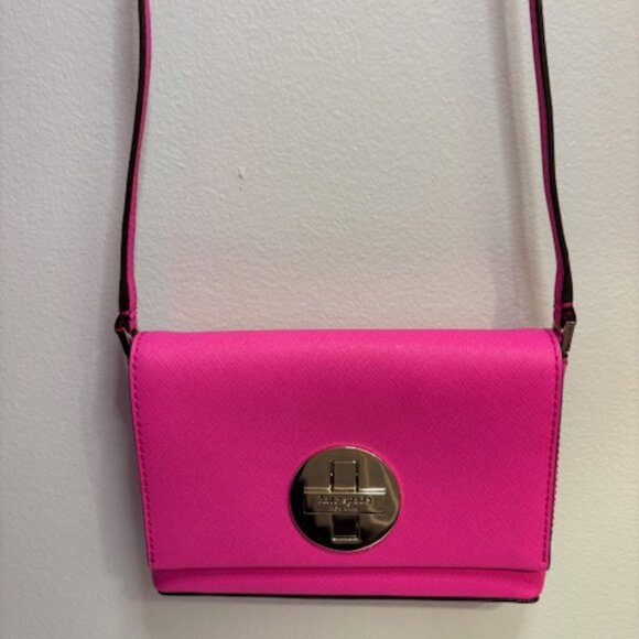 Kate Spade Newbury Lane Crossbody - Hot Pink with Gold Hardware 💖 - Picture 5 of 5